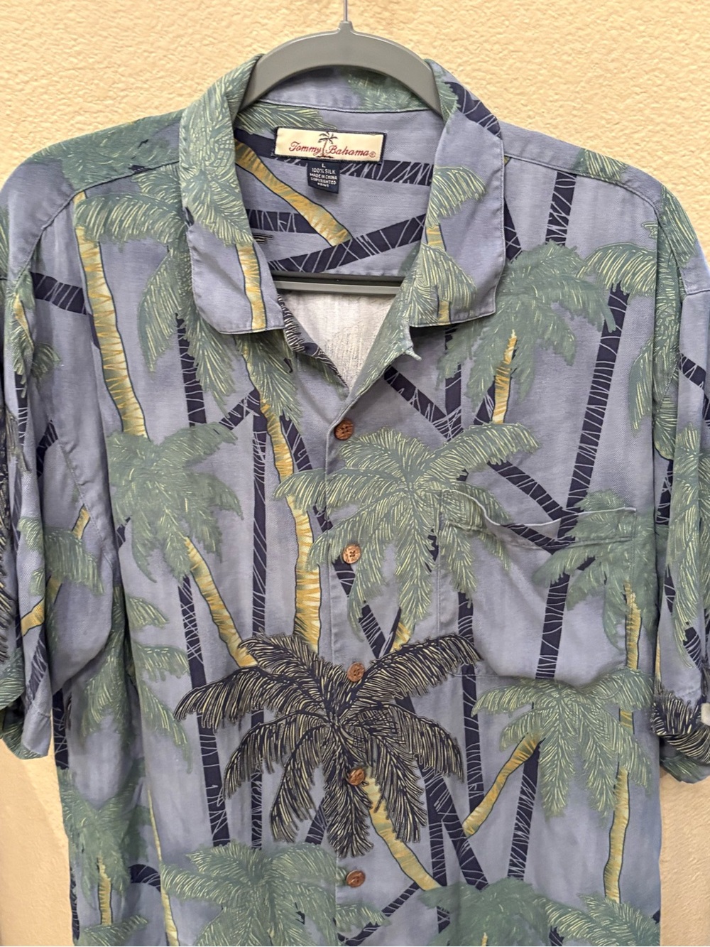 Tommy Bahama Men Short Sleeve 100% Silk Palm Tree Print Shirt Size Large - Picture 2 of 8